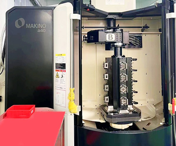 牧野-MAKINO卧加阀体加工液压夹具